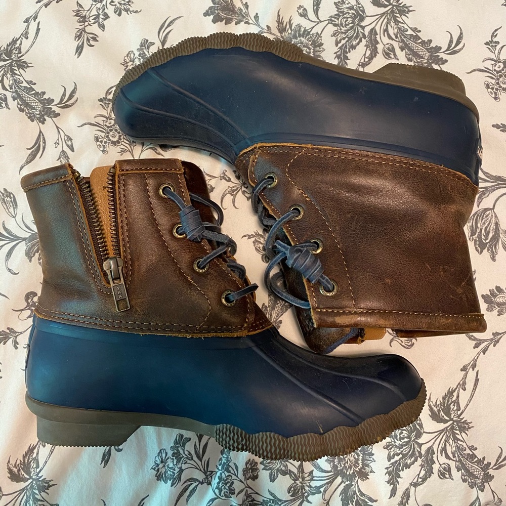 Speedy topsider boots